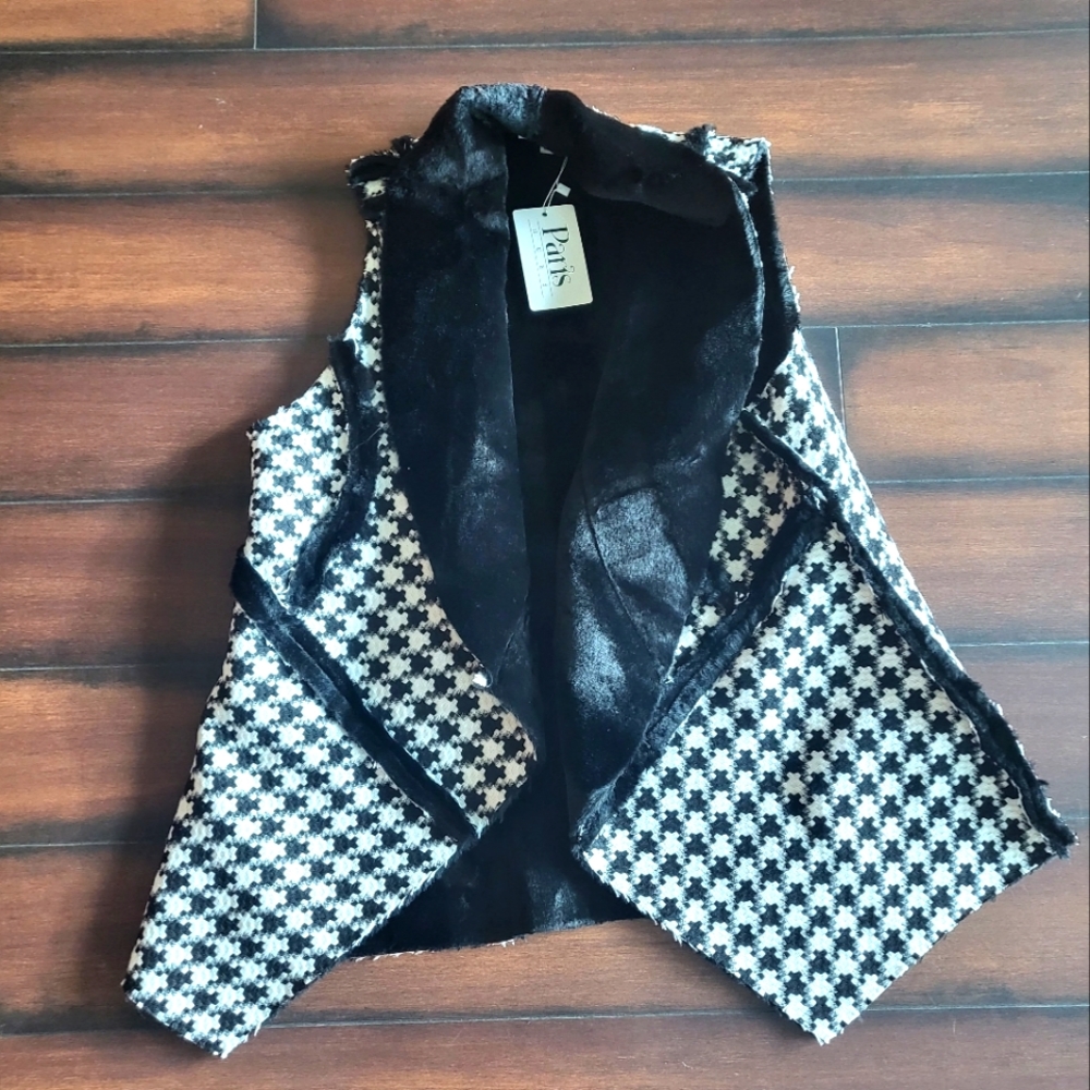 Houndstooth Vest Faux Fur Interior